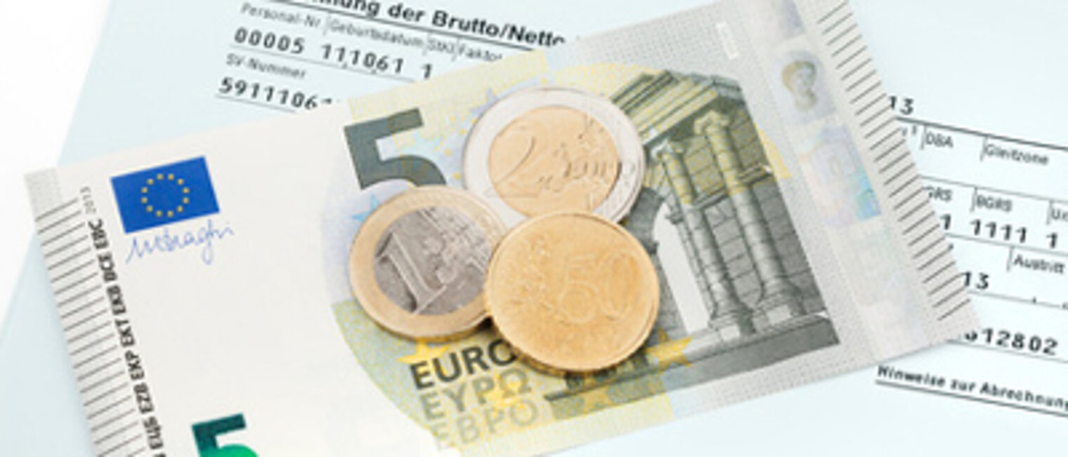 Abrechnung Euro Münzen Schein Brief Geld Brutto Netto
