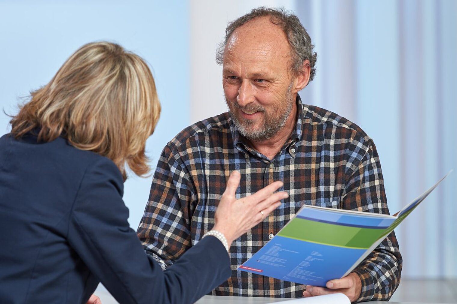 Fotos für die Berater-Broschüre der Handwerkskammer für München und Oberbayern. Beratungssituation. Schlagwort(e): Beraterbroschüre, Handwerk, IHM, Internationale Handwerksmesse, Messe, Wirtschaft