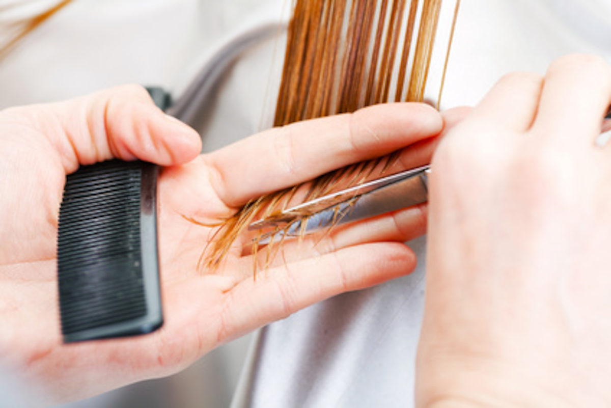 Haare Kamm Hand Kopf Frisur Friseur Haar