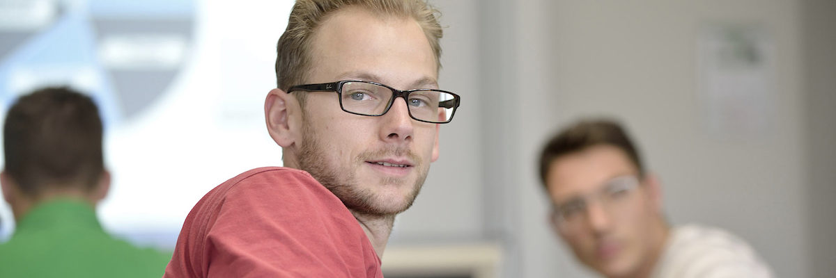 Meisterschüler Meister Kurs Präsentation Beamer ID 15590
