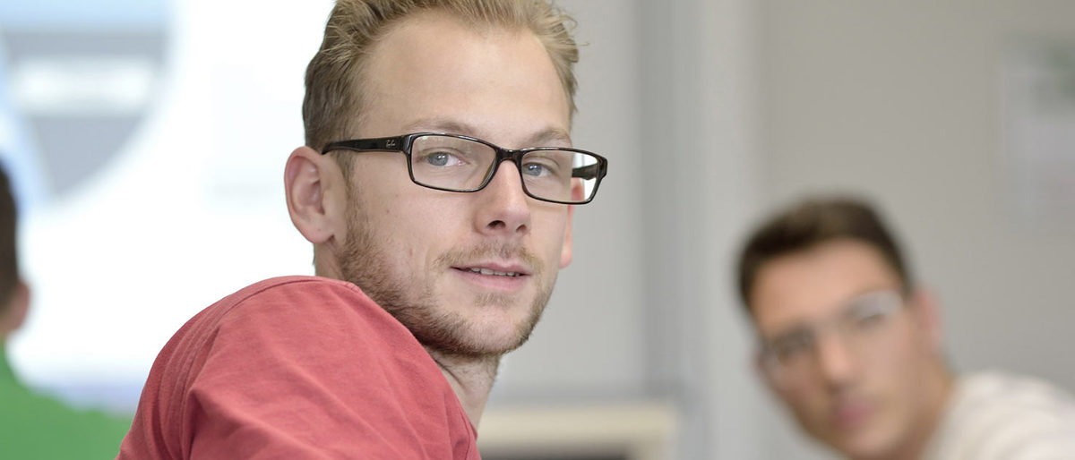 Meisterschüler Meister Kurs Präsentation Beamer ID 15590