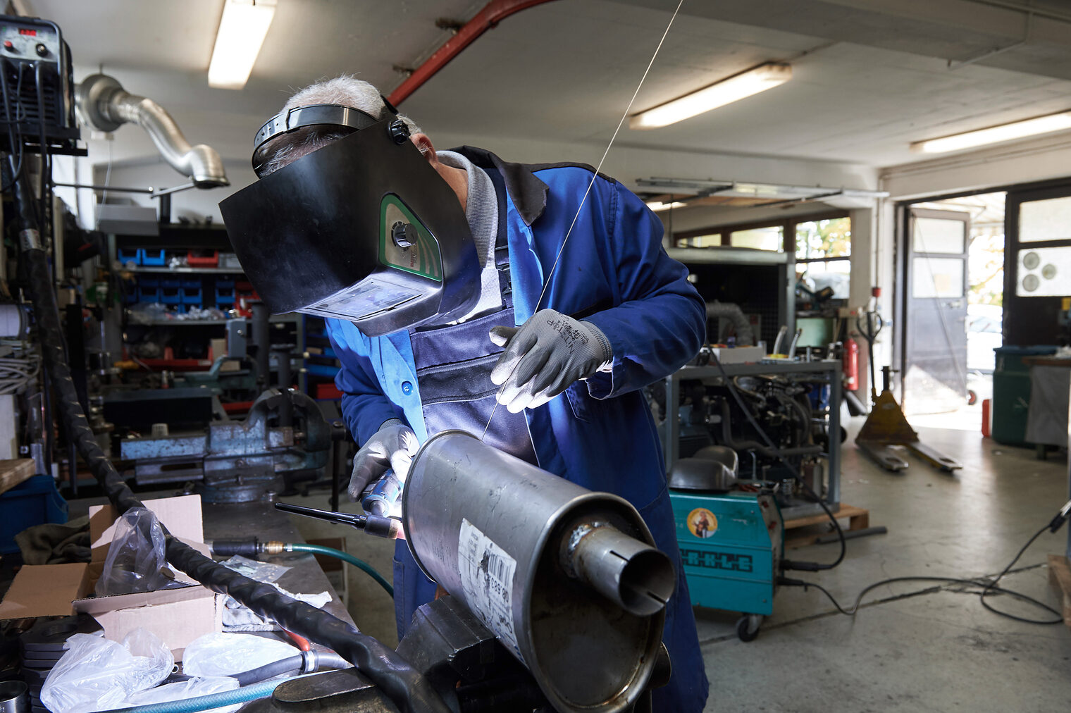 Giese Energie und Regeltechnik in Puchheim bei München. Schlagwort(e): Arbeit, Soziales, Beschäftigung, Beruf, Handwerk, Handwerkskammer, Energie und Regeltechnik, Giese, Blockheizkraftwerk