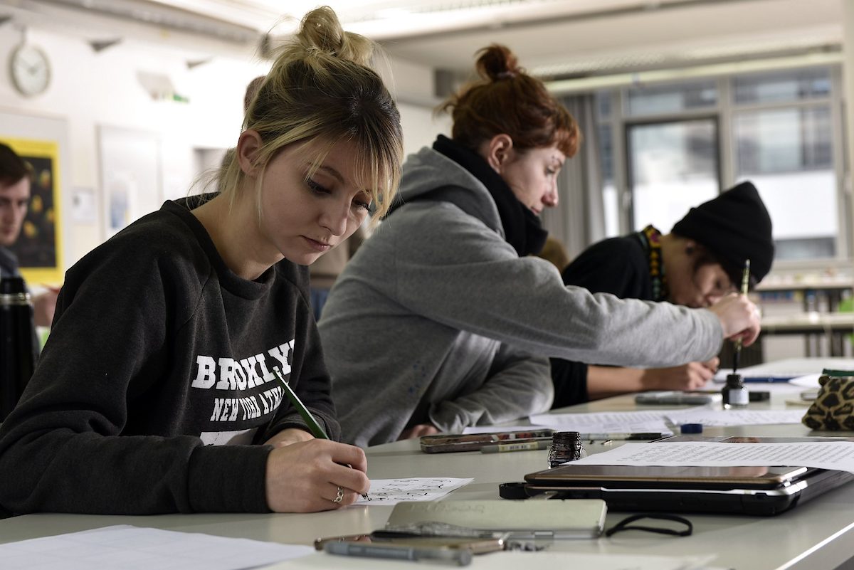 Gestalter im Handwerk Unterricht in Schrift/Typografie
