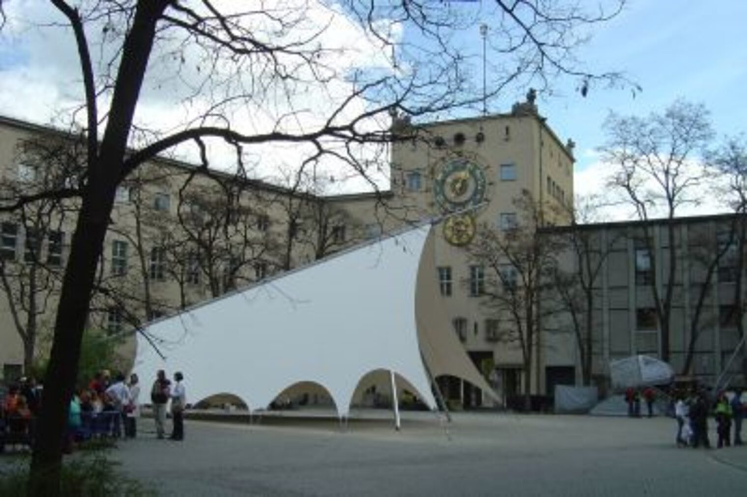 Bayerns Weg in die Moderne - Bayerisches Handwerk 1806 bis 2006