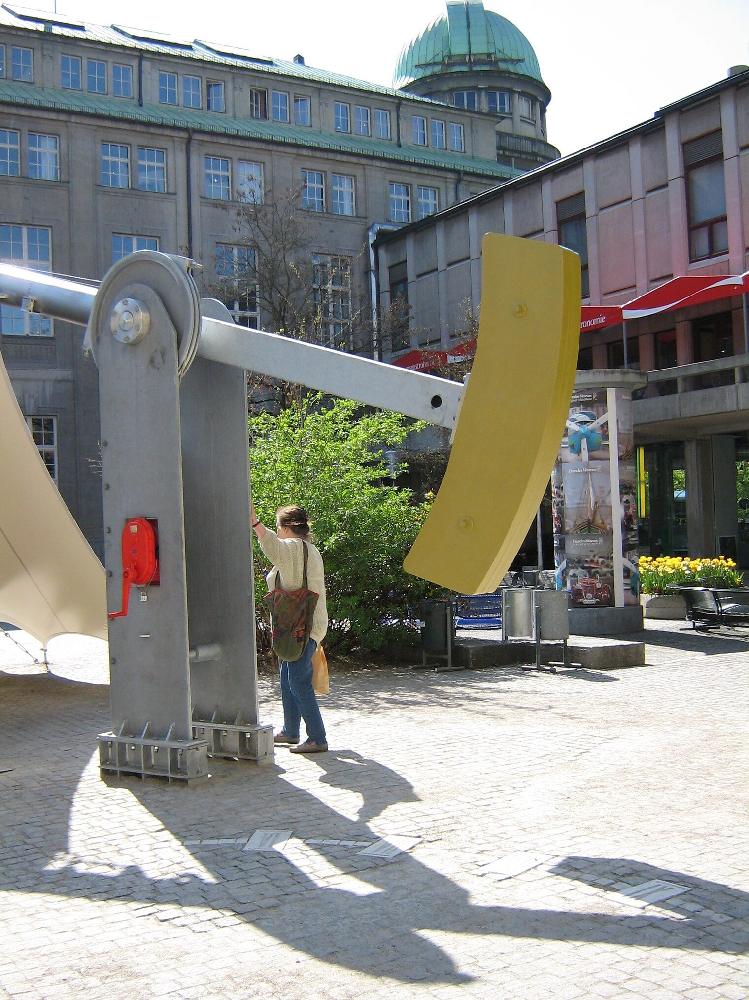 Aktionszelt Dm_4May06_014