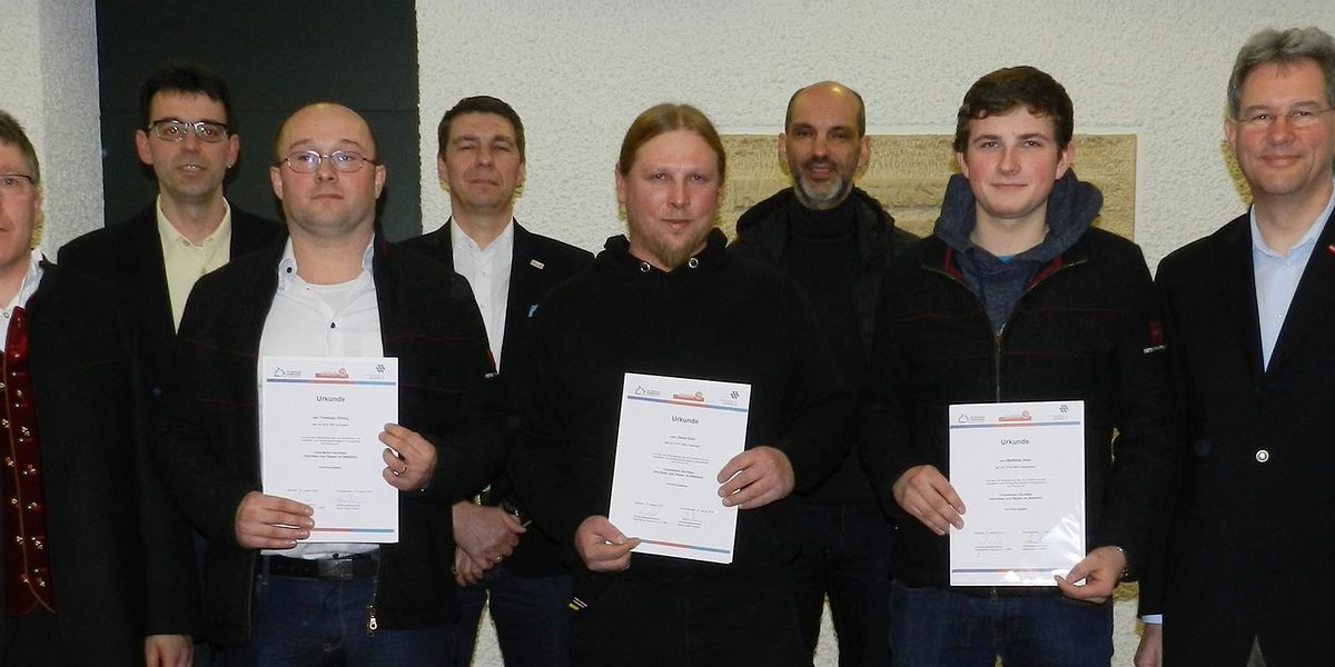 Vorarbeiter Hochbau RosenheimDie Prüfungsbesten Weiterbildung Vorarbeiter Hochbau Rosenheim 2018Vorarbeiter Hochbau RosenheimPrüfungsbeste