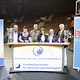Jury mit Preisen_Jugendblaskapellenwettbewerb 2018