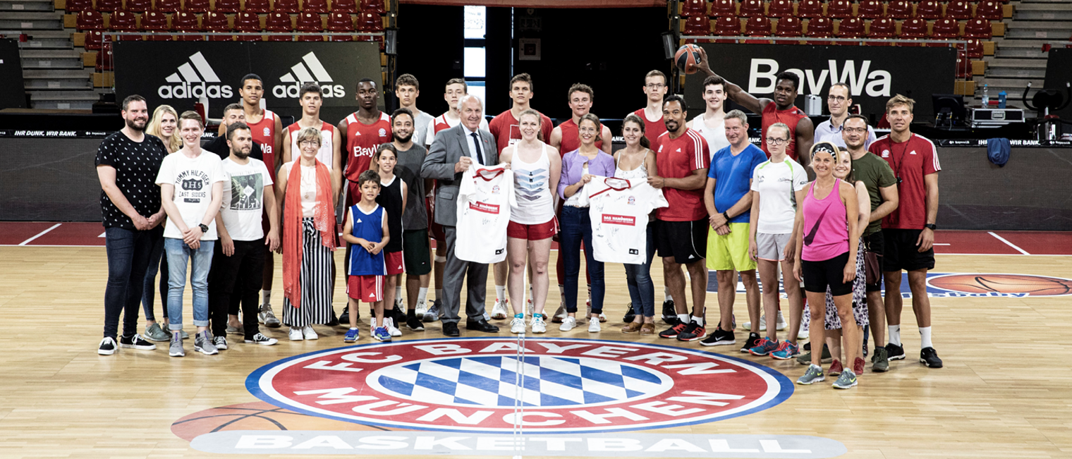 Gruppenfoto FC Bayern Basketball