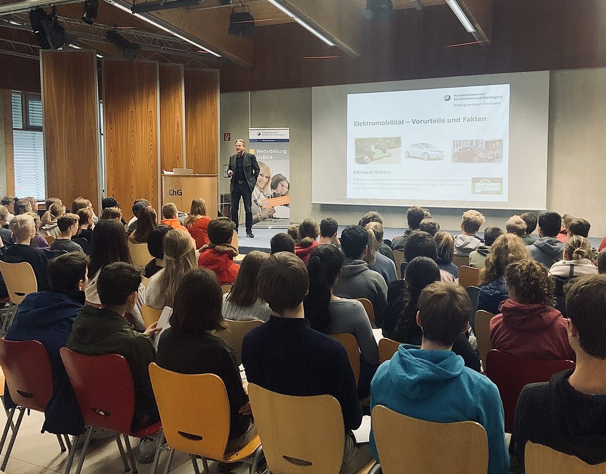 Elektromobilität - Vorurteile und Fakten Elektromobilität - Vorurteile und Fakten