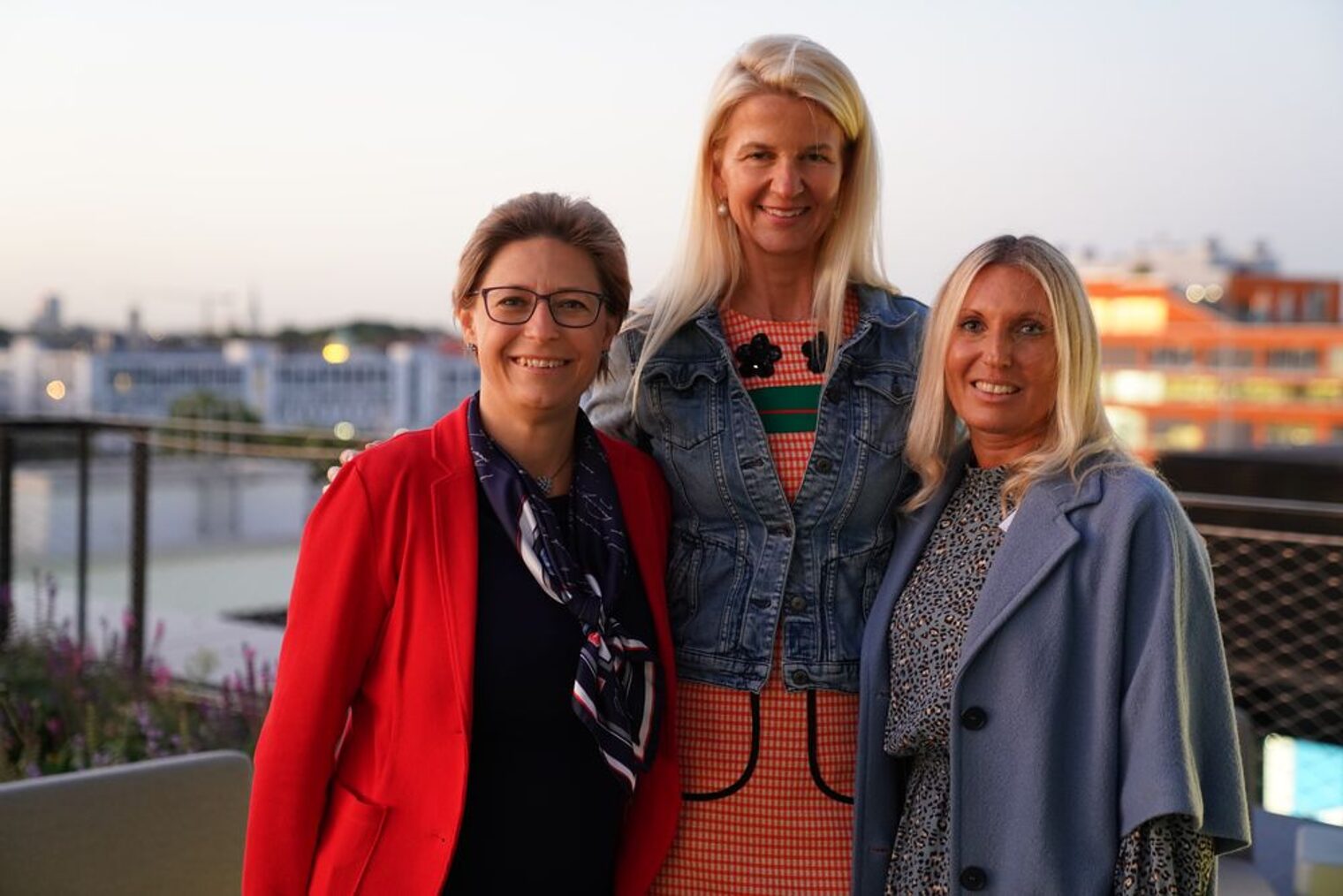 v.l.:Manuela Koneczny, Christiane Wolff, Cornelia Lutz