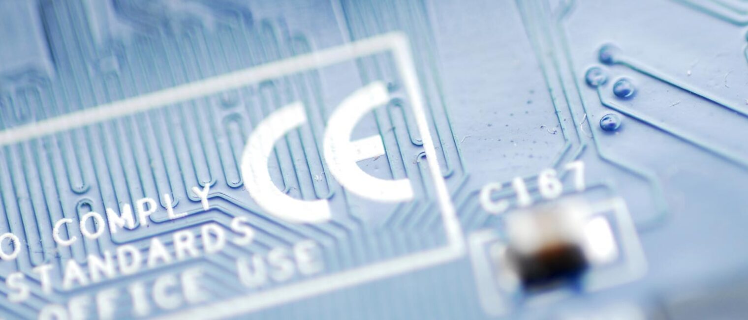 CE Logo Platine