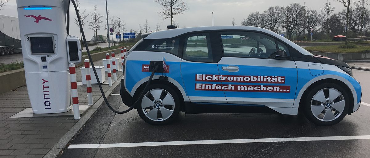 E-mob, Elektromobilität, Laden, Ladesäule, e-Auto, Christl, Umwelt, Klima