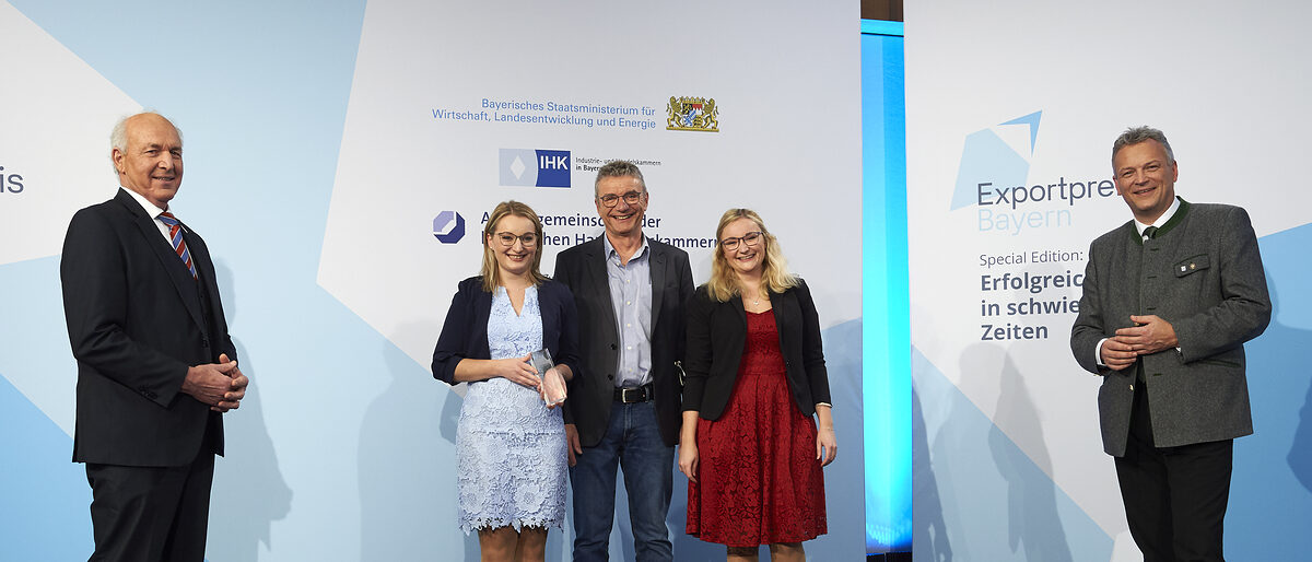 Firma Schroll GmbH ist Gewinner der Kategorie "Beachtliche Innovation in Corona-Zeiten" Firma Schroll GmbH ist Gewinner der Kategorie "Beachtliche Innovation in Corona-Zeiten"