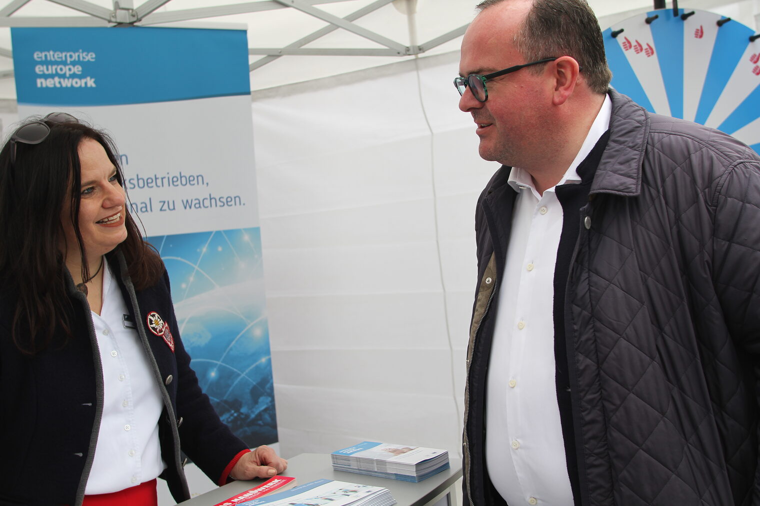 Barbara Peinel, Handwerkskammer für München und Oberbayern im Gespräch mit Wirtschaftsreferent Clemens Baumgärtner, Stadt München Barbara Peinel, Handwerkskammer für München und Oberbayern im Gespräch mit Wirtschaftsreferent Clemens Baumgärtner, Stadt München