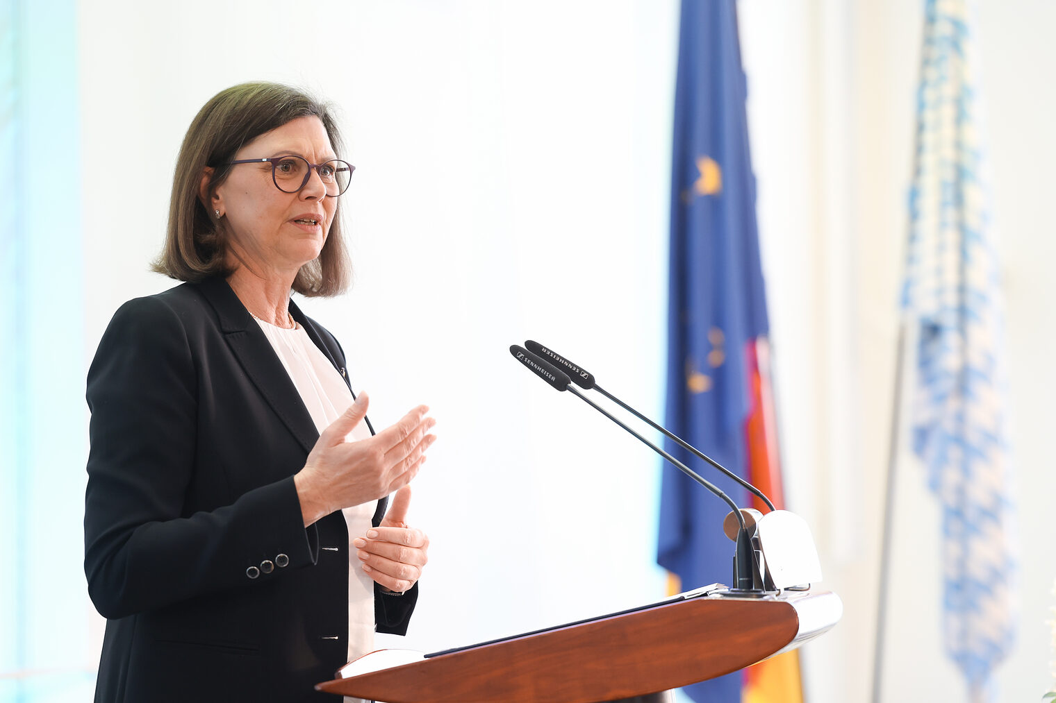 Bayerns Beste 2024 – Ehrung der bundesbesten bayerischen Auszubildenden aus IHK und HWK am 26. April 2024 im Bayerischen Landtag Ilse Aigner (Landtagspraesidentin Bayern) Foto: Stefan Obermeier/Bildarchiv Bayerischer Landtag