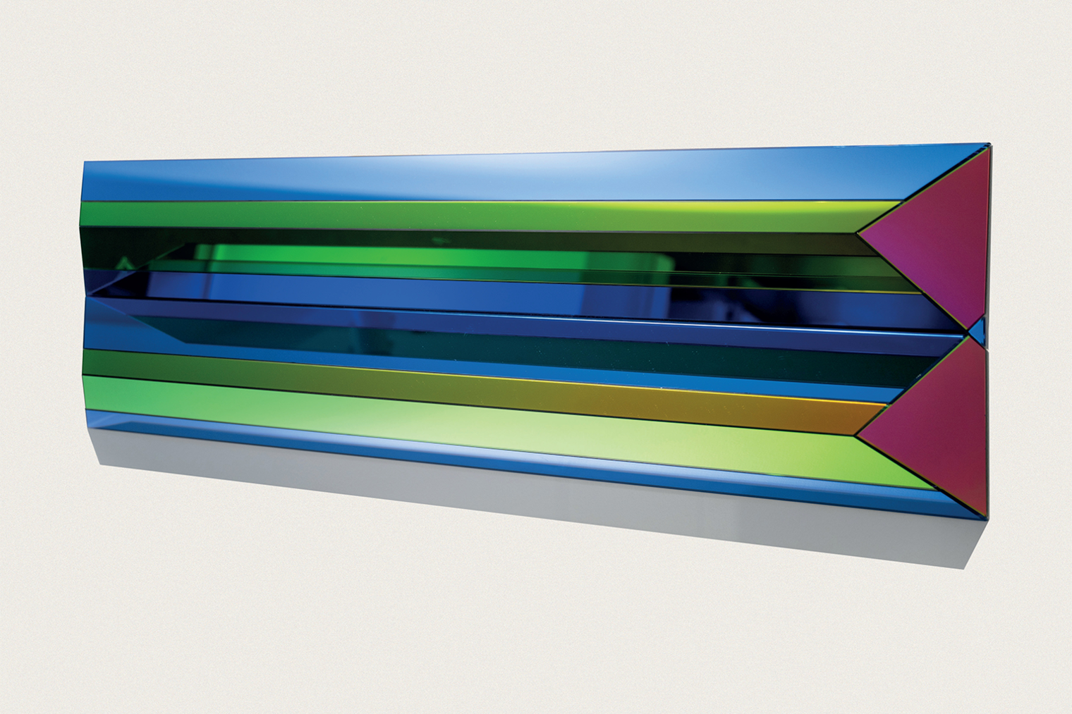 Wandbild Alexander Deubl mit bunten grafischen Linien in blau und grün