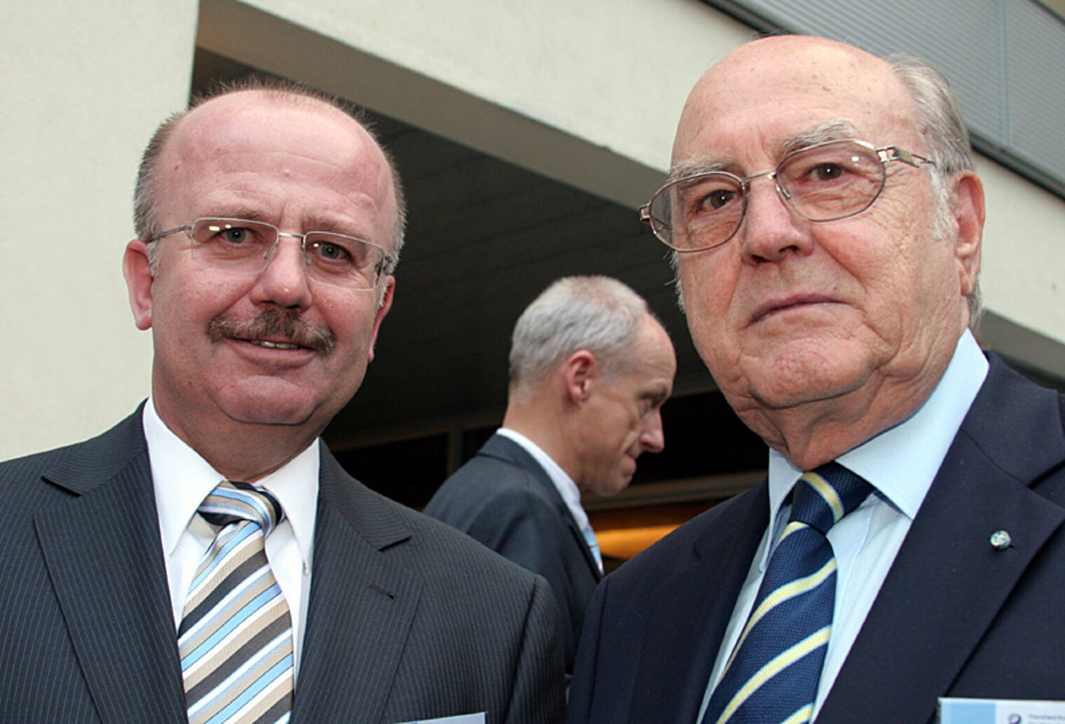Stv. HGF Dr. Lothar Semper und der frühere HGF Werner Gress.