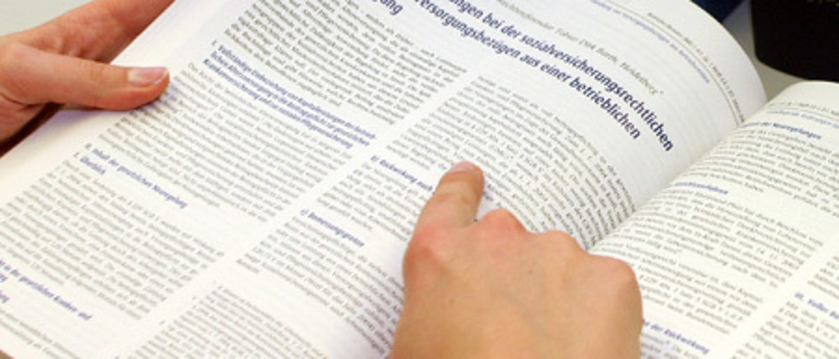 Gesetz Zur Anpassung Der Regelaltersgrenze Rente Ab 67 Lebensjahr Handwerkskammer Fur Munchen Und Oberbayern