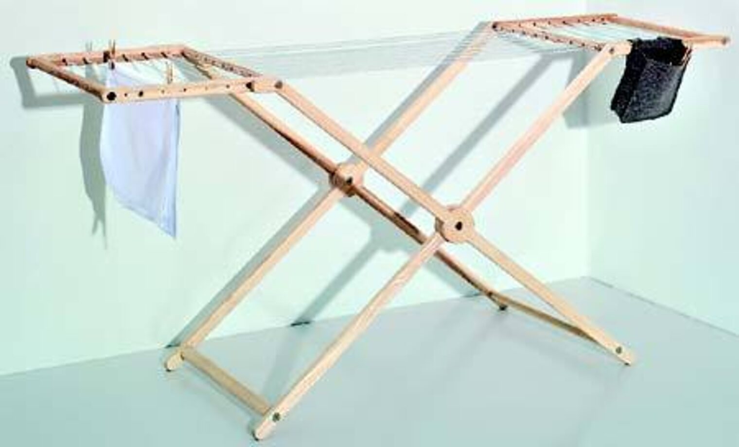 Gut gestaltet - gut gebaut: Produkte aus Behindertenwerkstätten - Kooperation zwischen Handwerk und Design 15