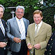 (v.l.n.r.) Bernd Lenze Hauptgeschäftsführer und Handwerkskammer-Vizepräsident Werner Obermeier mit Wirtschaftsminister Dr. Otto Wiesheu sowie Kreishandwerksmeister Georg Kleeblatt