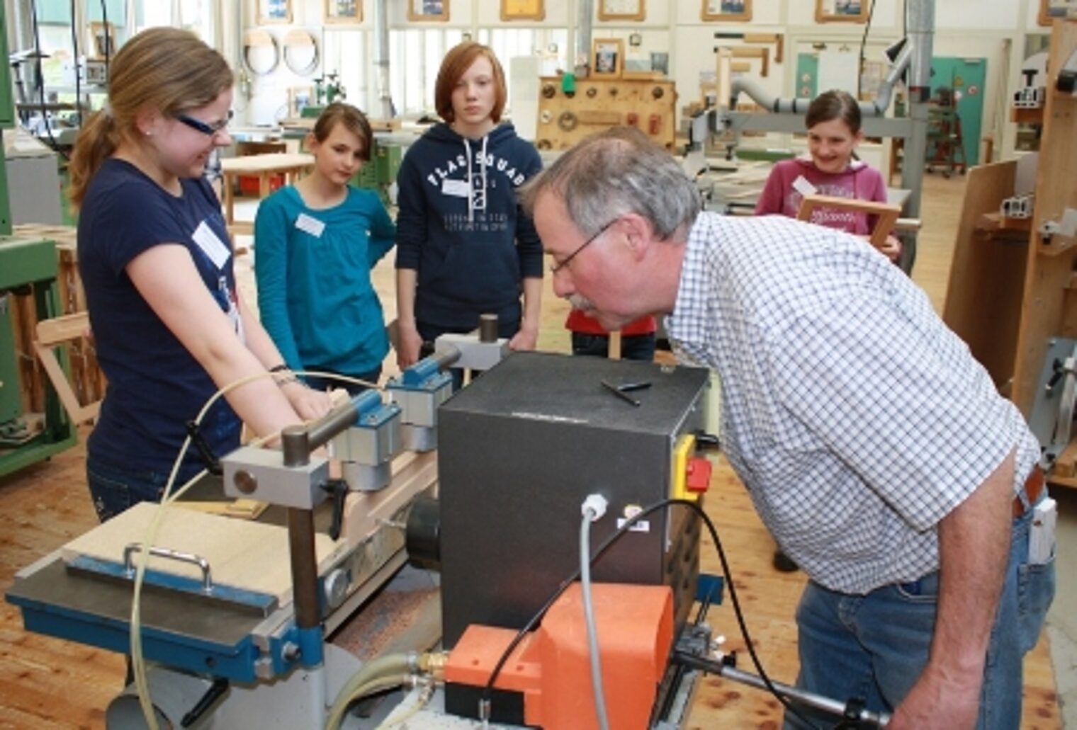 Girls Day 2010 Weilheim Bereich Schreinerin