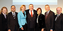 Beim BHT-Symposium (v.l.n.r.): Nadja Hirsch, MdEP, Ismail Ertug, MdEP, Dr. Angelika Niebler, MdEP, BHT-Präsident Heinrich Traublinger, MdL a. D., Bayerns Europaministerin Emilia Müller, Markus Ferber, MdEP, und BHT-Hauptgeschäftsführer Dr. Lothar Semper. Beim BHT-Symposium (v.l.n.r.): Nadja Hirsch, MdEP, Ismail Ertug, MdEP, Dr. Angelika Niebler, MdEP, BHT-Präsident Heinrich Traublinger, MdL a. D., Bayerns Europaministerin Emilia Müller, Markus Ferber, MdEP, und BHT-Hauptgeschäftsführer Dr. Lothar Semper.