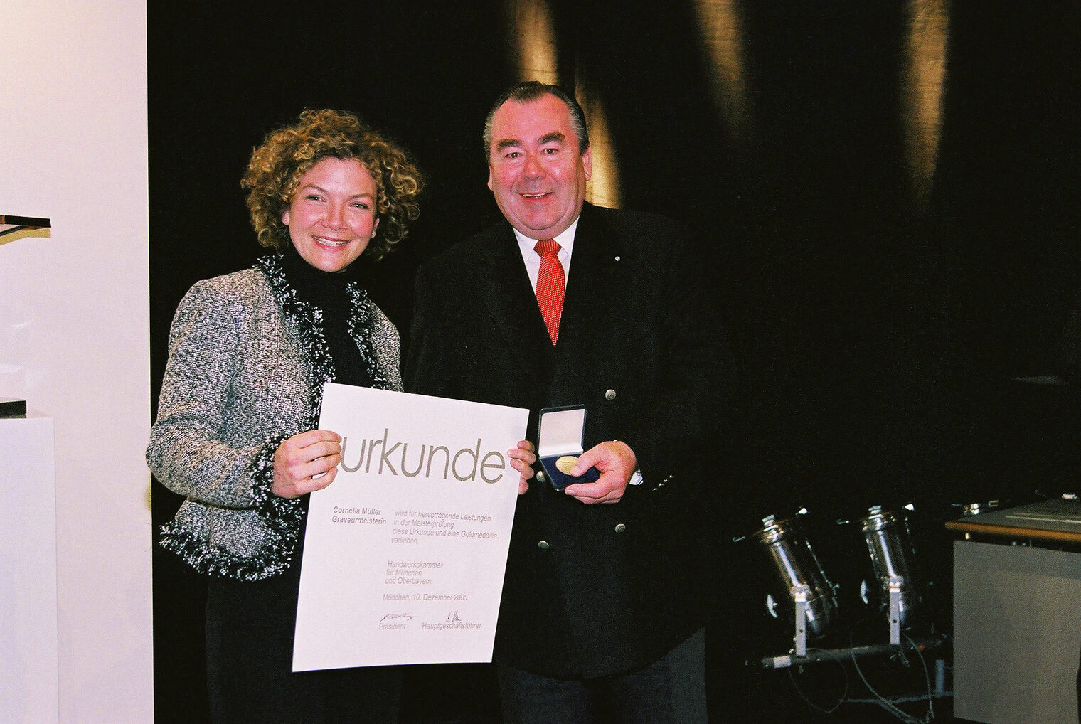 Bilder der Meisterfeier vom 10. Dezember 2005 im Internationalen Congress Centrum München