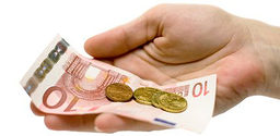 Geld Hand 10 Euro Münzen