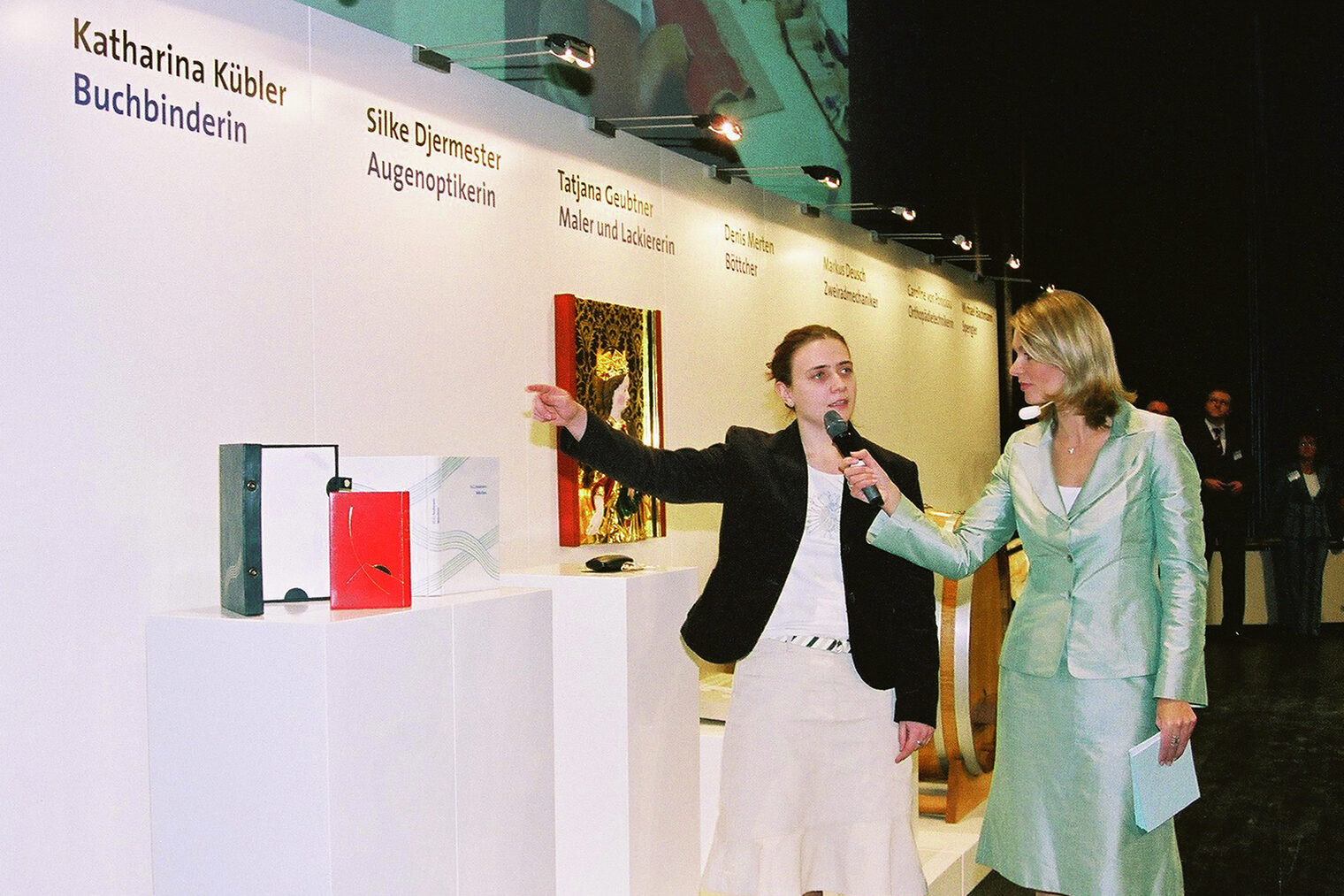 Bilder der Meisterfeier vom 10. Dezember 2005 im Internationalen Congress Centrum München Bilder der Meisterfeier vom 10. Dezember 2005 im Internationalen Congress Centrum München