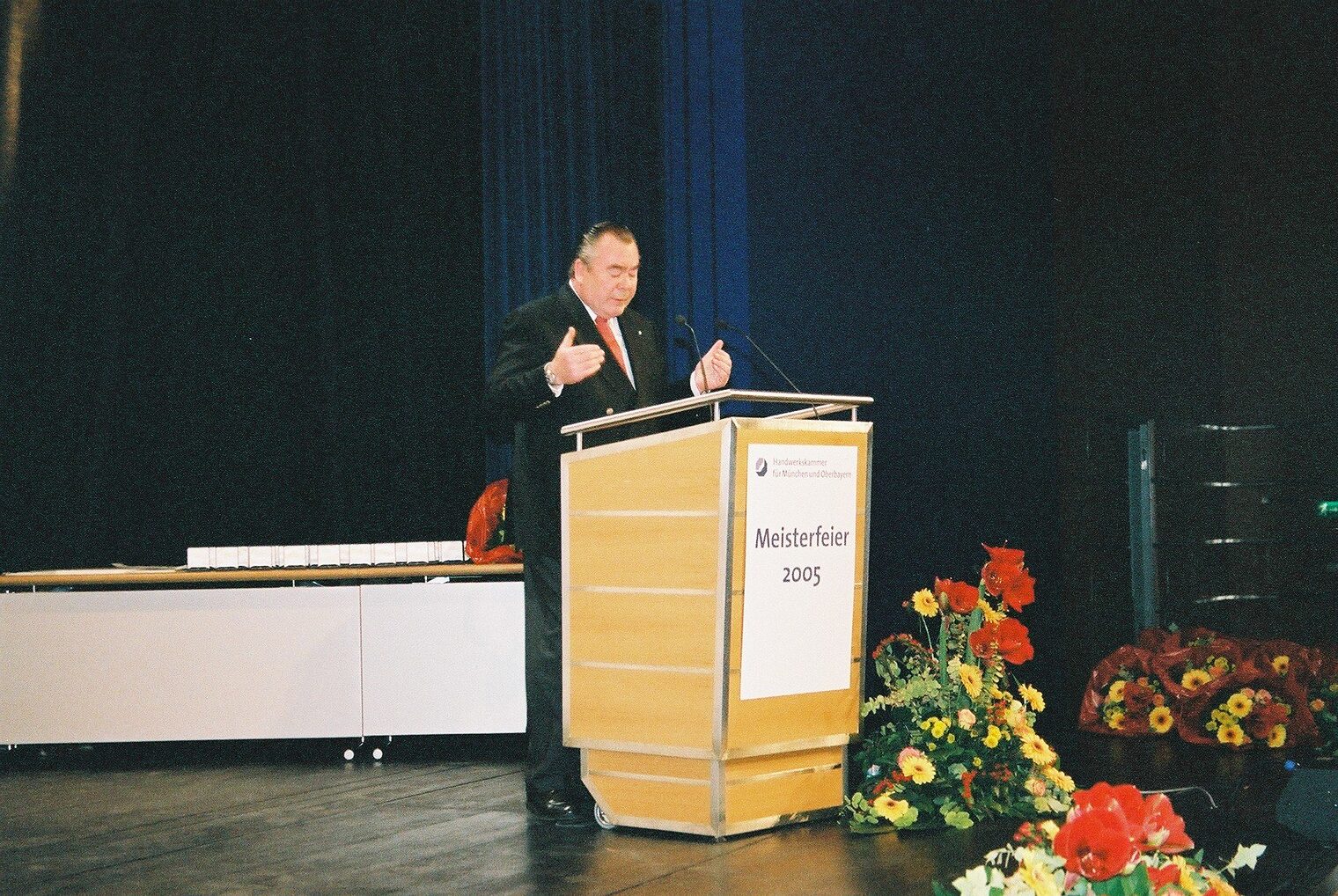 Bilder der Meisterfeier vom 10. Dezember 2005 im Internationalen Congress Centrum München