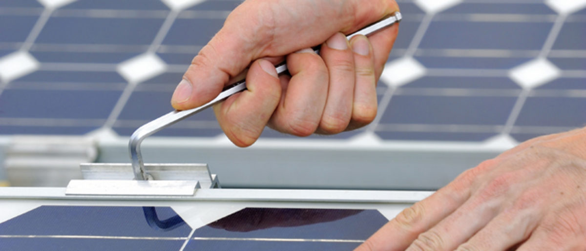 Hand Solar