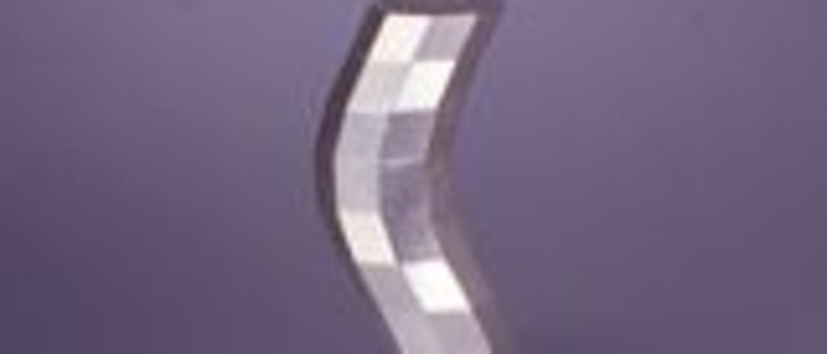 "Harmony"; Objekt; Silber; 17 x 5 x 5 cm "Harmony"; Objekt; Silber; 17 x 5 x 5 cm
