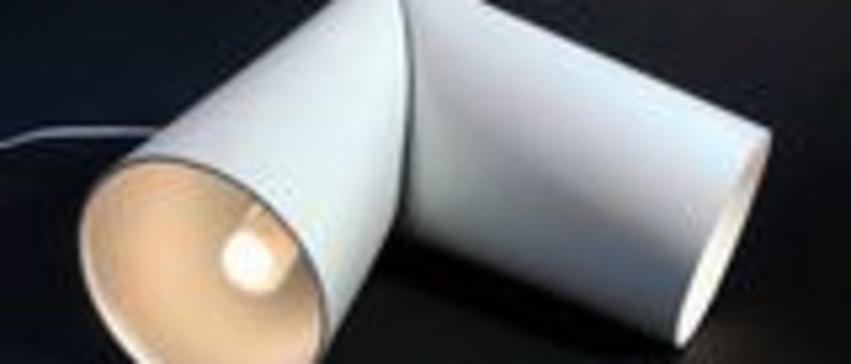 "The Pipe"; Lampe; Metallrohr, gebogen; Ø 10 cm "The Pipe"; Lampe; Metallrohr, gebogen; Ø 10 cm